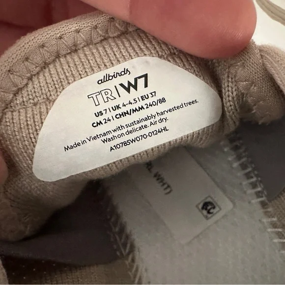 Allbirds Tree Runner Womens 7 Sneakers Rugged Beige Natural White Sole - Picture 6 of 8